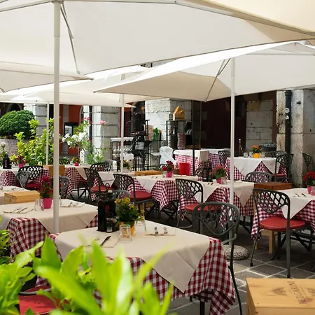 Alessi Trattoria Hotel
