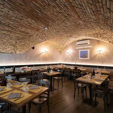 Alessi Trattoria Hotel