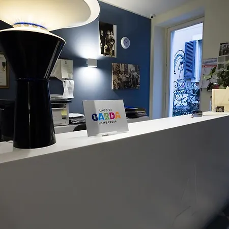 Alessi Trattoria דסנזאנו דל גארדה
